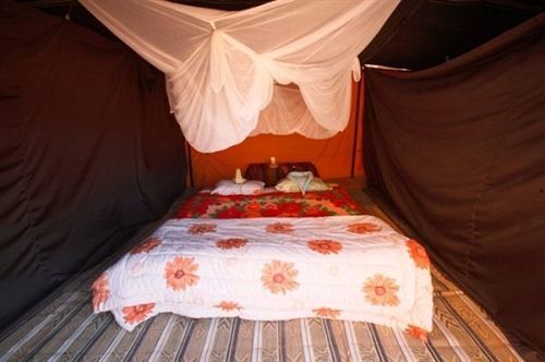 Captain'S Desert Camp Вади Рум Екстериор снимка